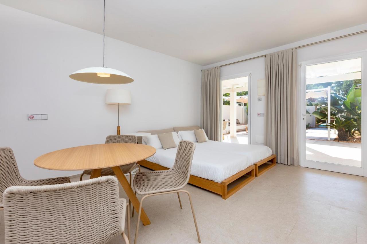 Ses Eufabietes Apartments&Restaurant Playa Migjorn Exterior foto