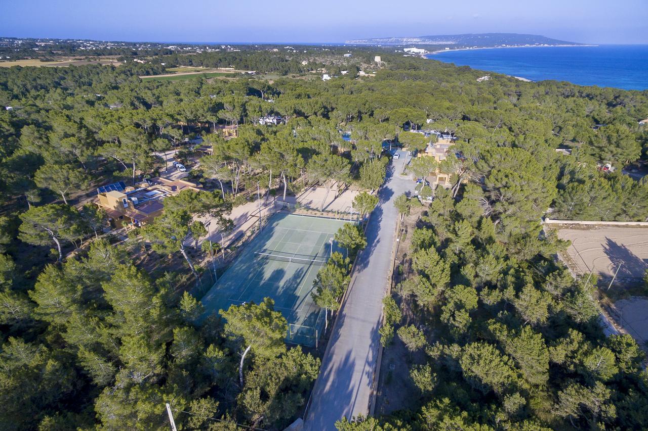 Ses Eufabietes Apartments&Restaurant Playa Migjorn Exterior foto